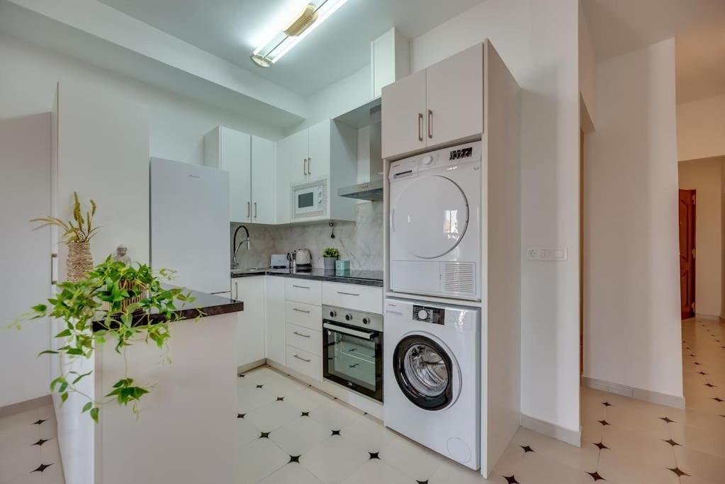 Lxr La Perla Renovated 2Hab. Apt Беналмадена Екстериор снимка